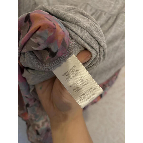 Rebecca Taylor Floral Print  100% Silk Short Sleeve Top - Picture 8 of 8